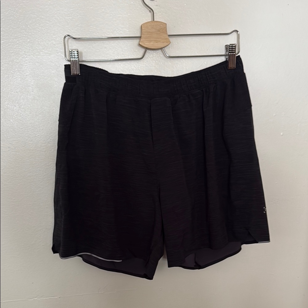 Men’s Lululemon Athletic Shorts 5”